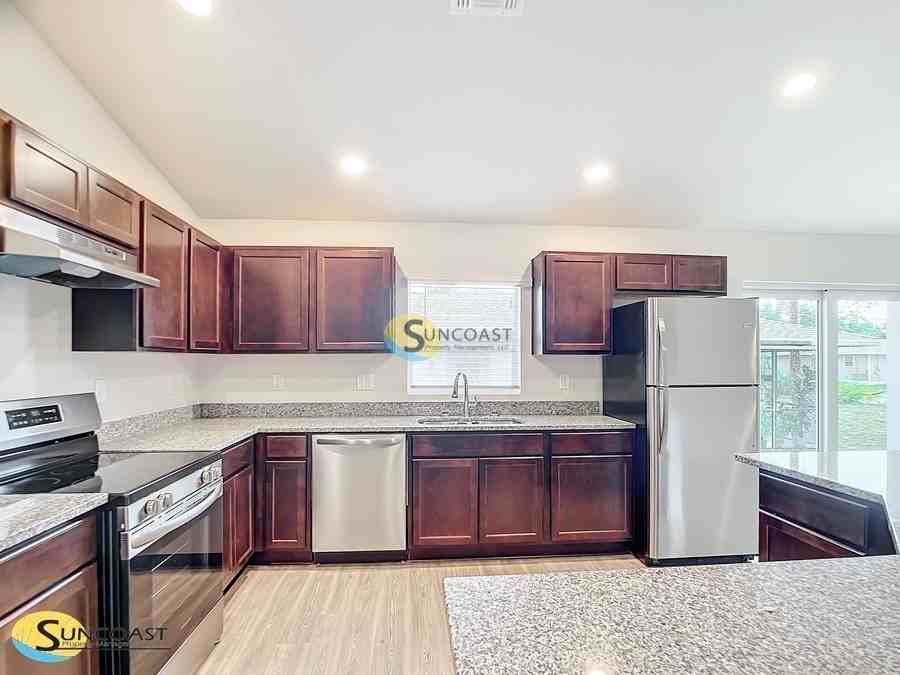 4656 Sw 166th Loop - Photo 5 of 32