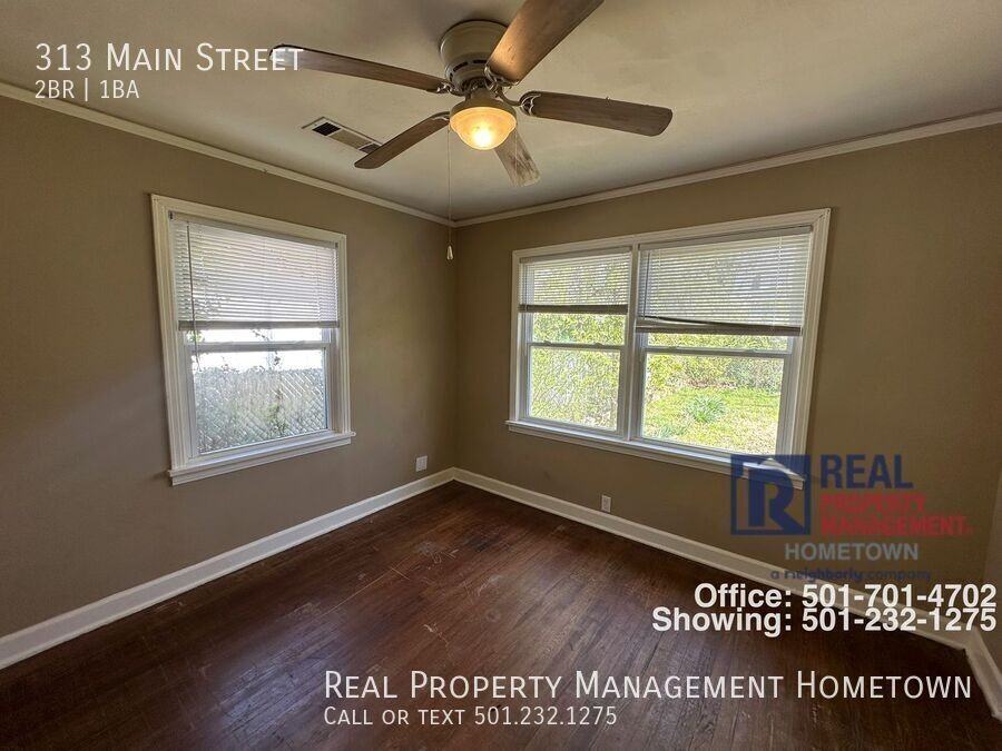 313 Main St - Photo 6 of 9