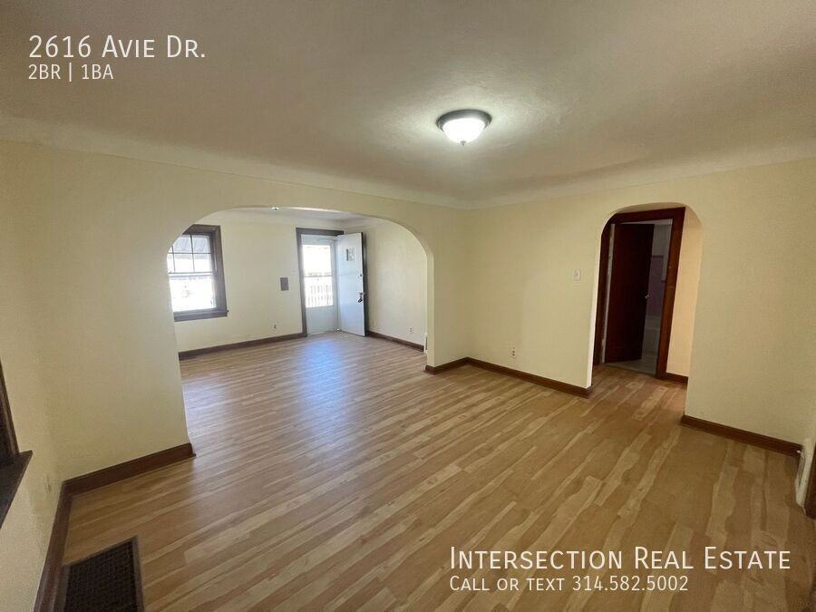 2616 Avie Dr - Photo 5 of 14