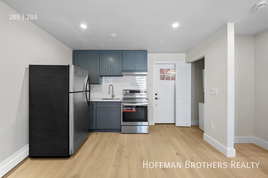 649 N Spaulding Ave #1-4 - Photo 3 of 19