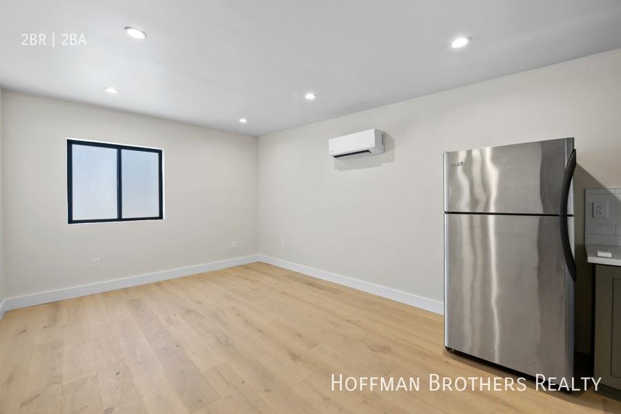 649 N Spaulding Ave #1-4 - Photo 7 of 19