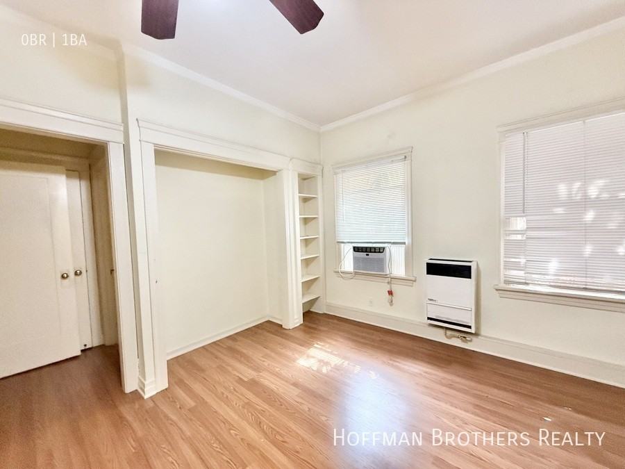 1611 Schrader Blvd #206 - Photo 4 of 4