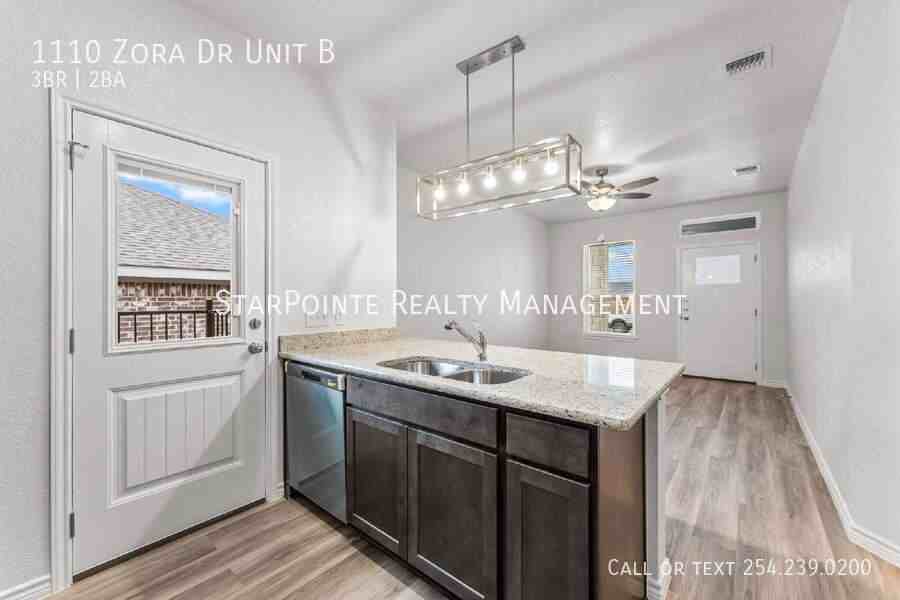 1110 Zora Dr Unit B - Photo 7 of 19