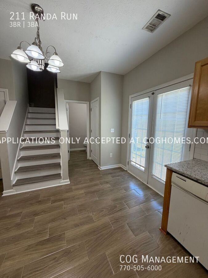 211 Randa Run - Photo 6 of 17