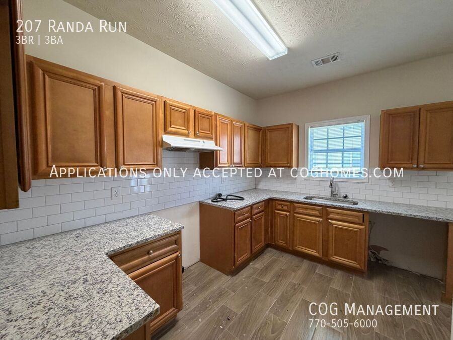 207 Randa Run - Photo 7 of 19