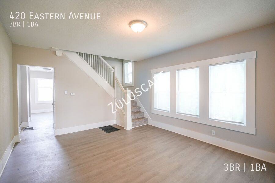 420 Eastern Ave - Photo 4 of 23