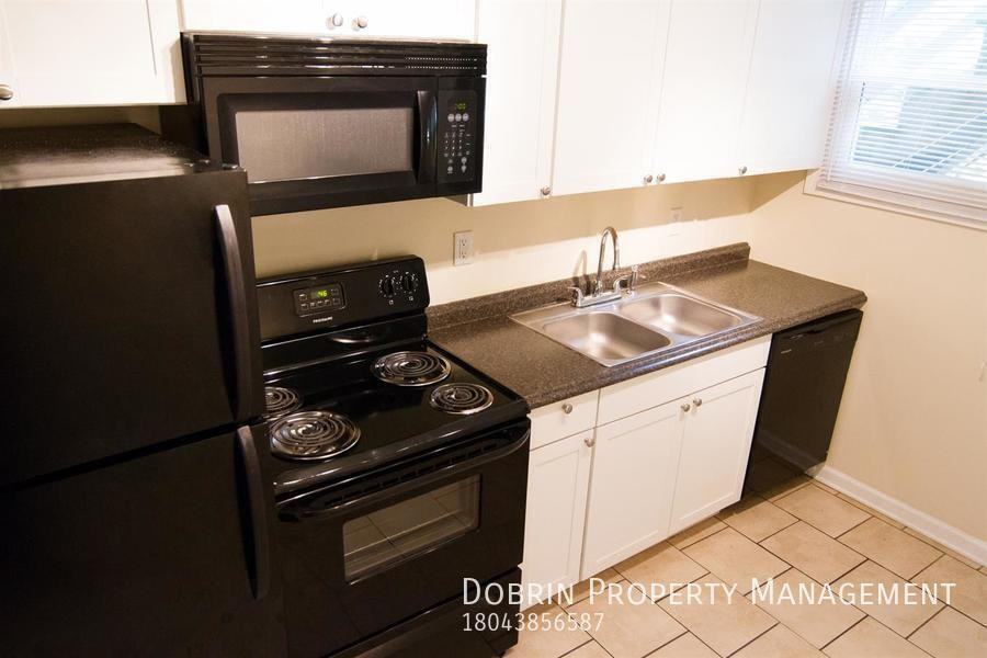 1728 Claiborne St #B - Photo 2 of 17
