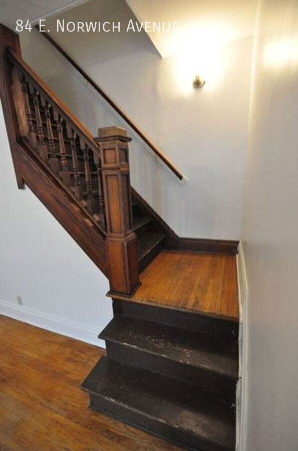 84 E Norwich Ave - Photo 5 of 18