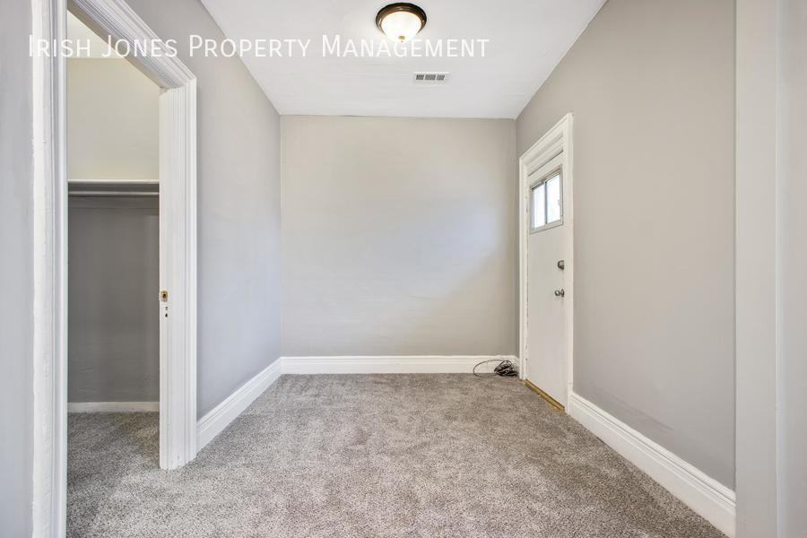 39 Coronada St #2 - Photo 3 of 16