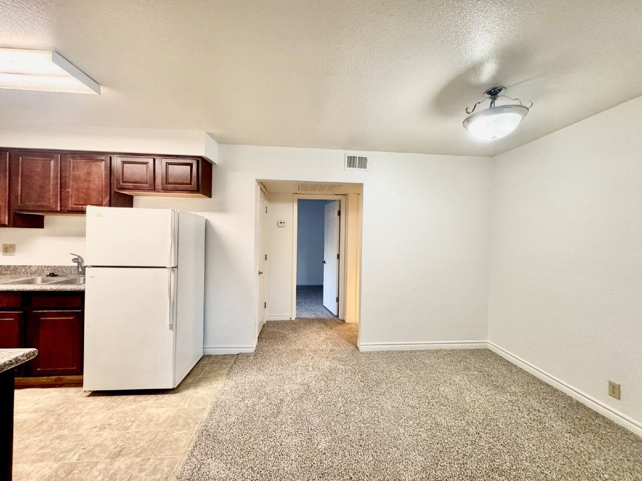 5339 Indian River Dr #282 - Photo 6 of 33