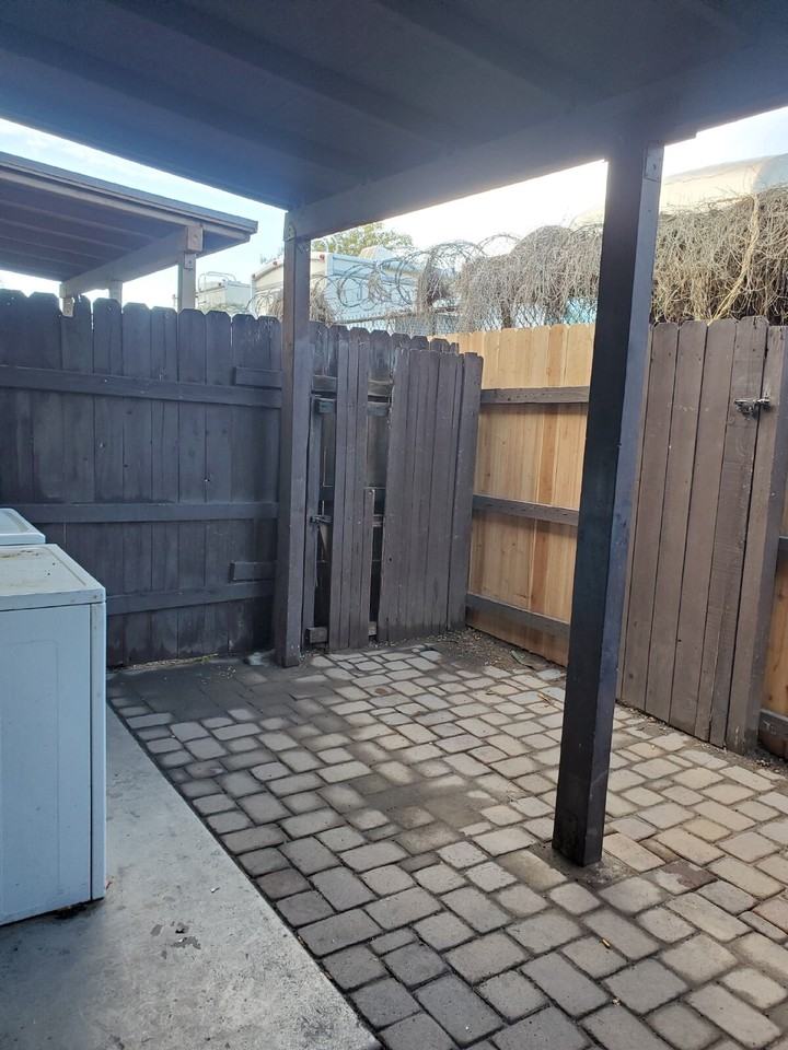 9228 N 7th Ave #2 - Photo 4 of 14