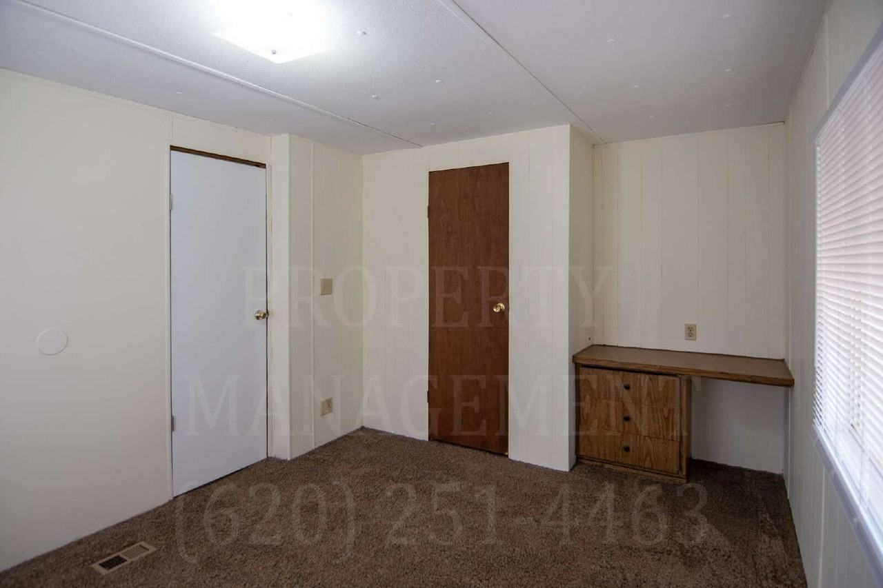 -22 Glendale Estates - 3612 W 7th - Photo 3 of 19