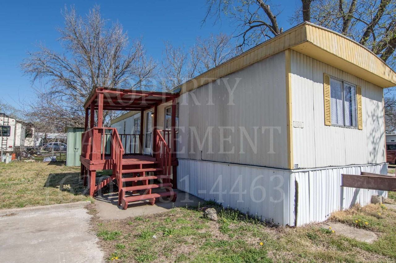 -22 Glendale Estates - 3612 W 7th - Photo 7 of 19