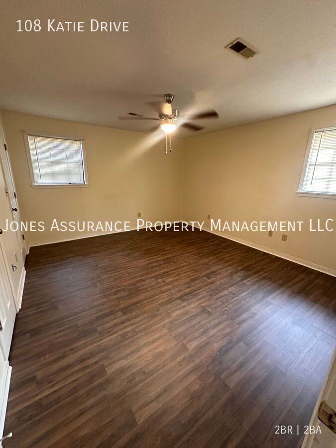 108 Katie Dr - Photo 5 of 8