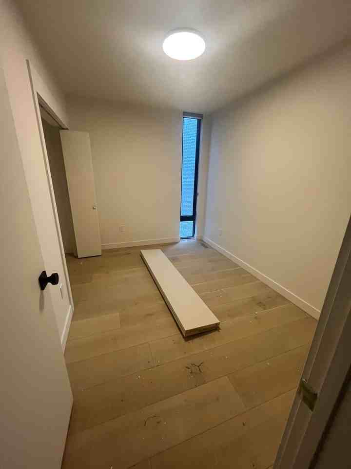 238 4-238 Wellington Crescent #4 - Photo 5 of 12