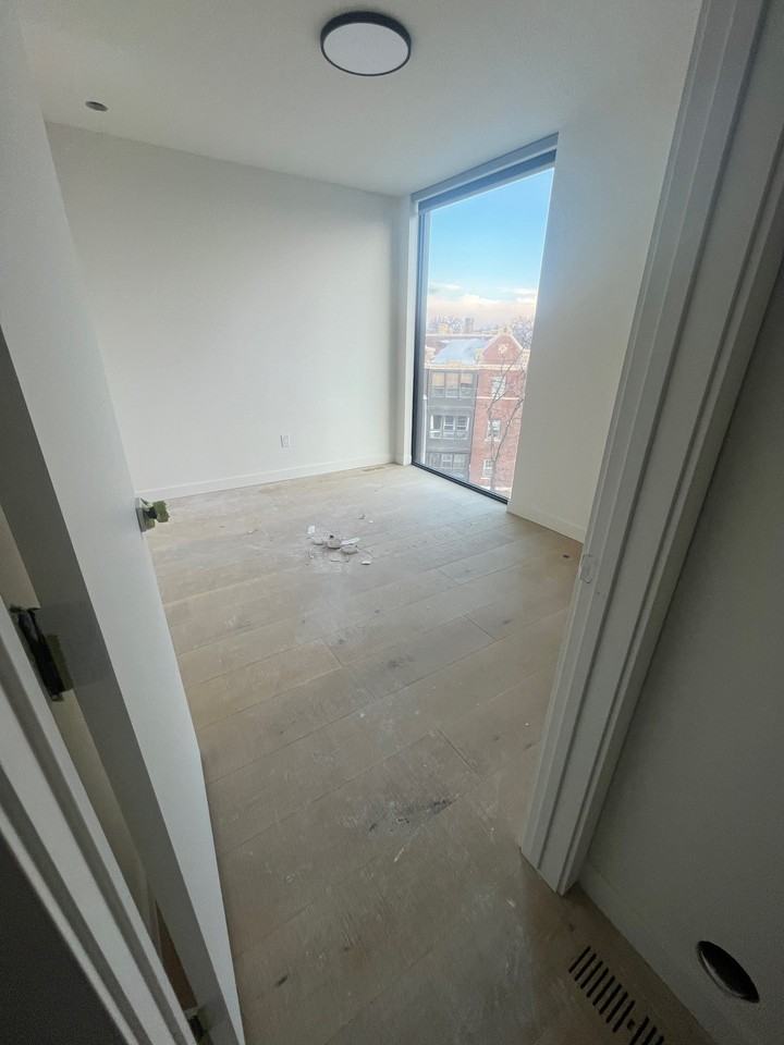 238 5-238 Wellington Crescent #5 - Photo 7 of 15