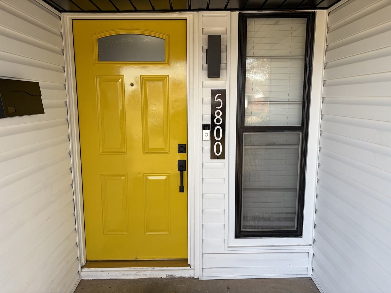 5800 Nw 45th St #1 - Photo 3 of 32