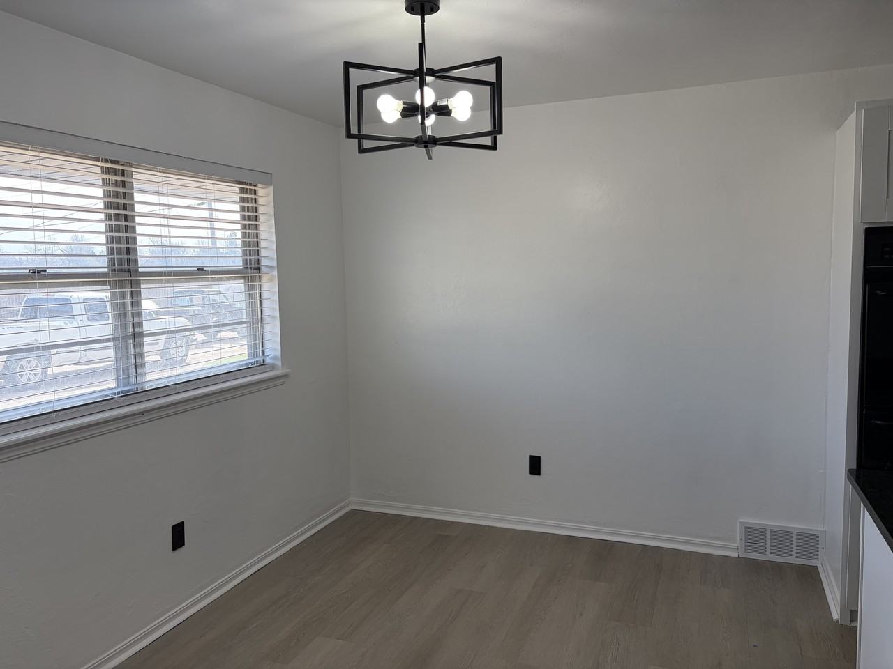 5800 Nw 45th St #1 - Photo 7 of 32