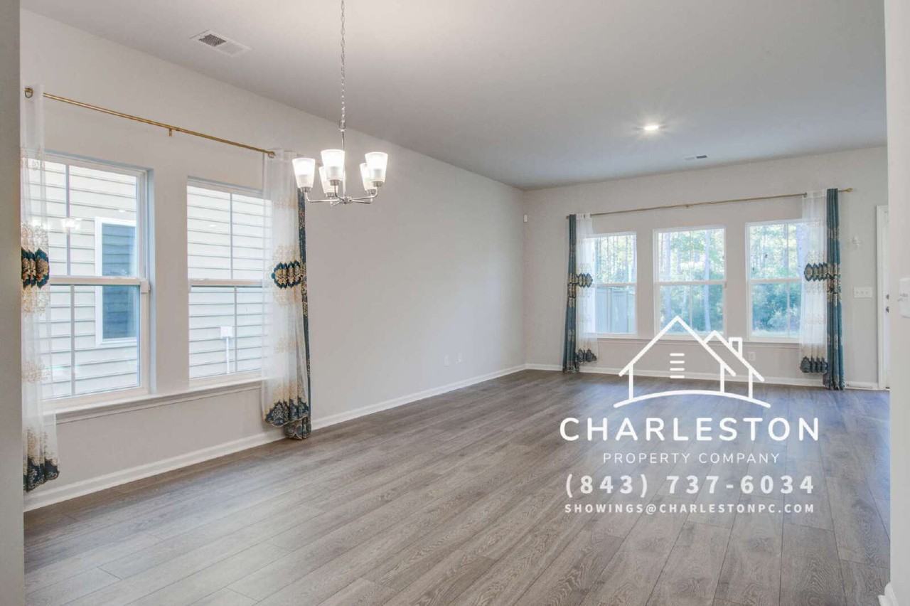 161 Paddle Boat Way - Photo 3 of 26