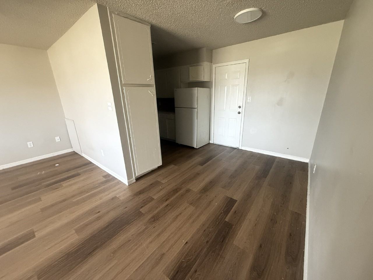 603 S Mekusukey Ave #603 - Photo 6 of 9