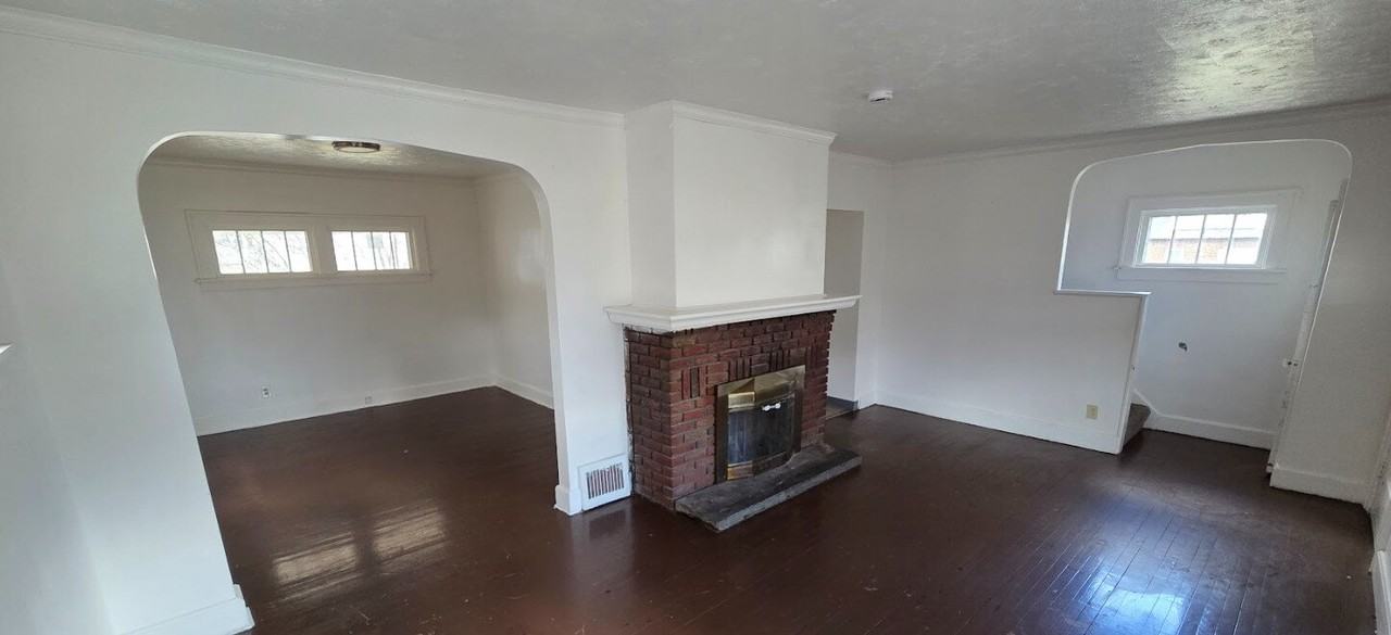 8100 Garfield Blvd - Photo 4 of 16