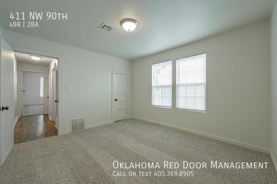 411 Nw 90th St - Photo 6 of 28