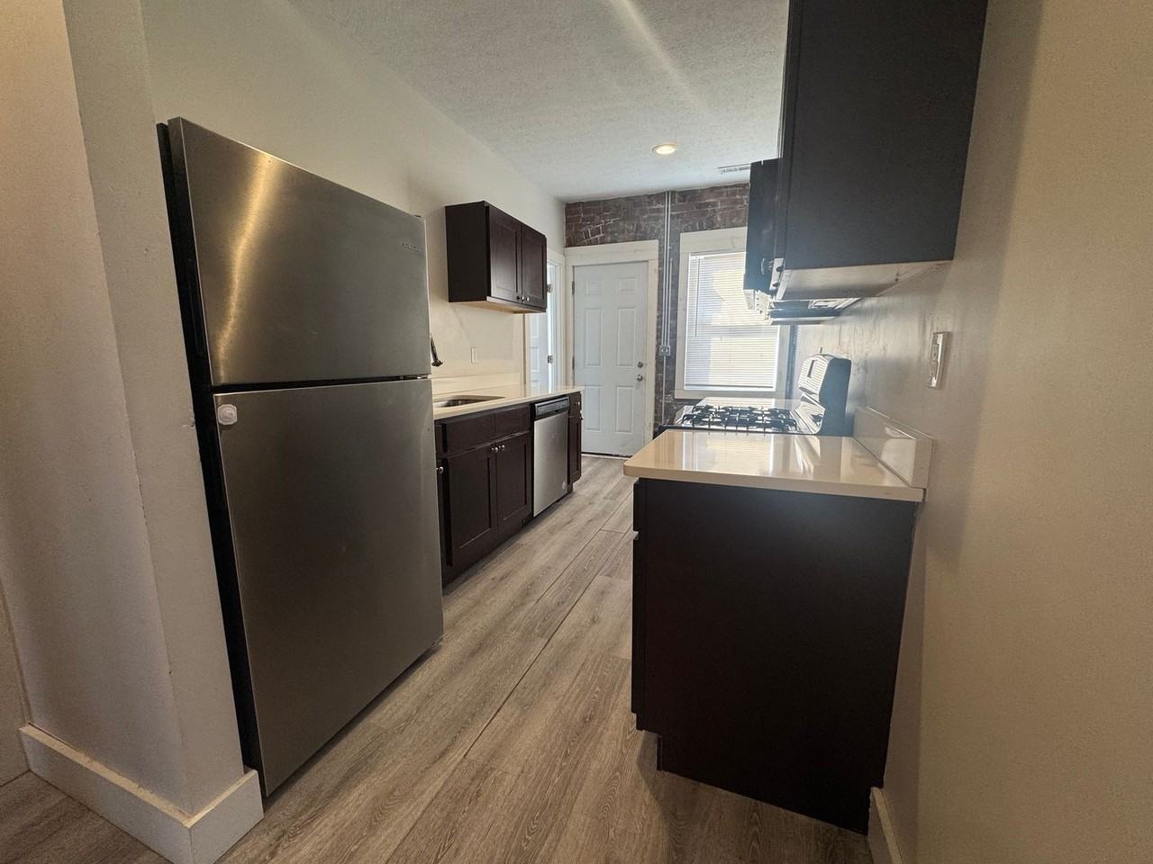 1960 W 65th St #1956 - Photo 3 of 19