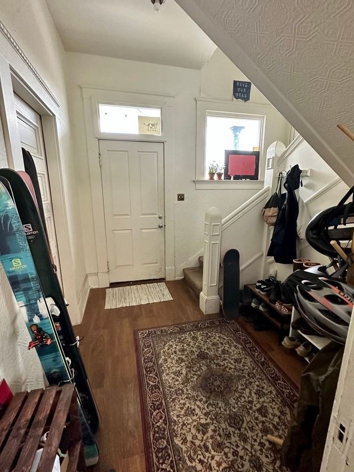 319 E Magnolia St #2 - Photo 3 of 23