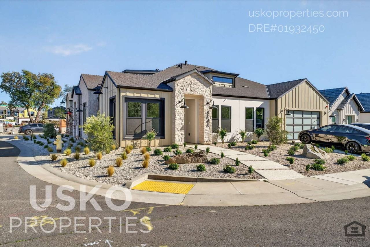 4046 Winding Ln - Photo 5 of 22