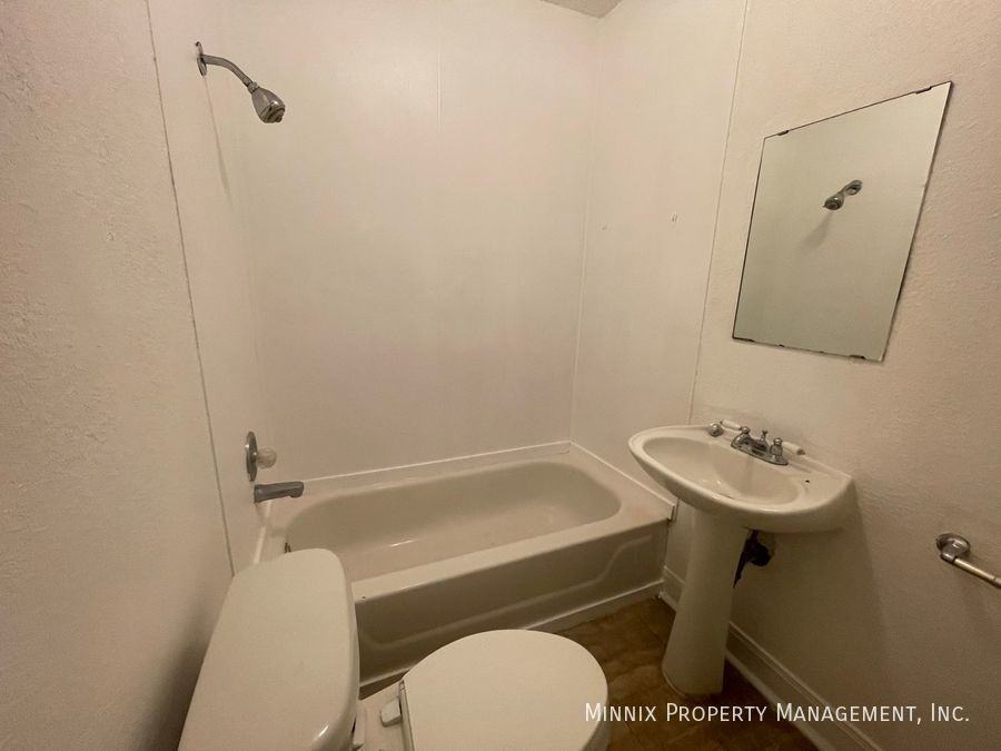 2500 5th Ave - Photo 6 of 10