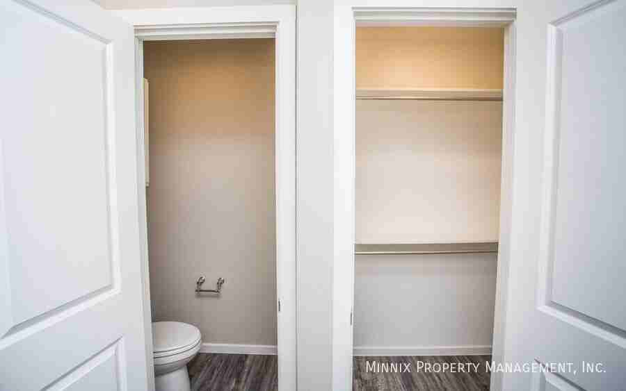 2110 N Avenue L #B - Photo 7 of 13