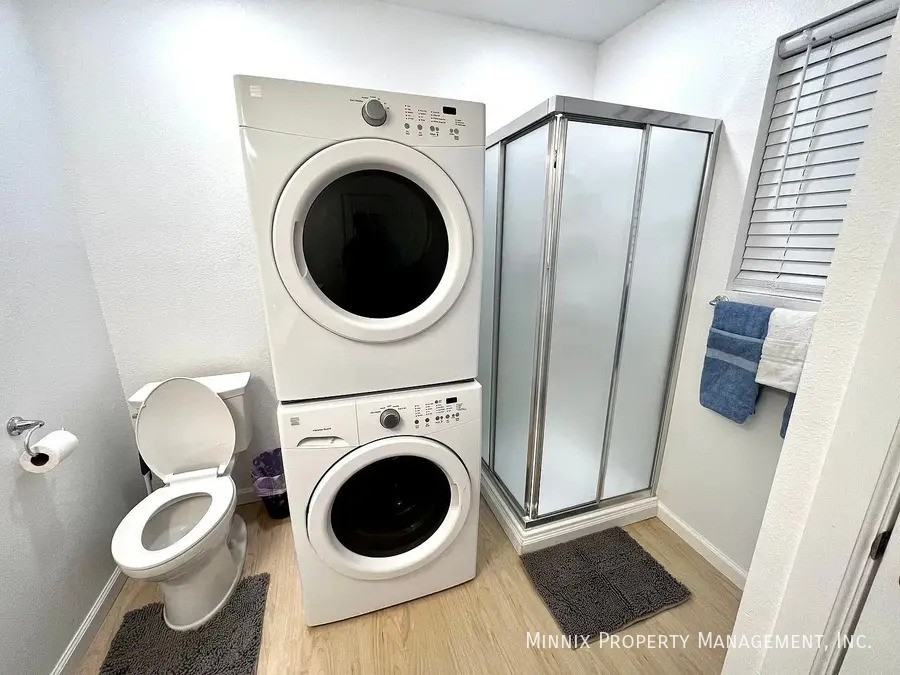 2018 45th St Rear - Photo 4 of 5