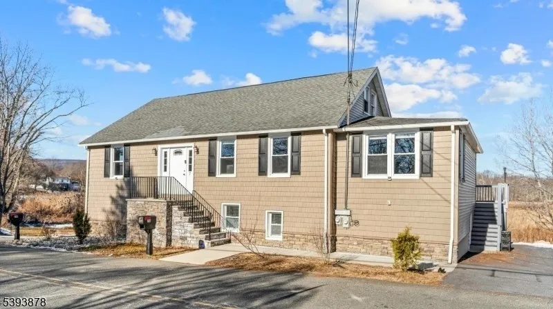 7 Berry Rd #A - Photo 2 of 27