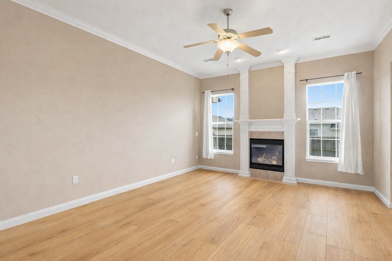 5804 Vero Way #NA - Photo 3 of 11