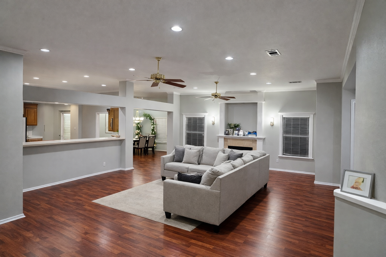 1205 S 35th St #NA - Photo 3 of 9