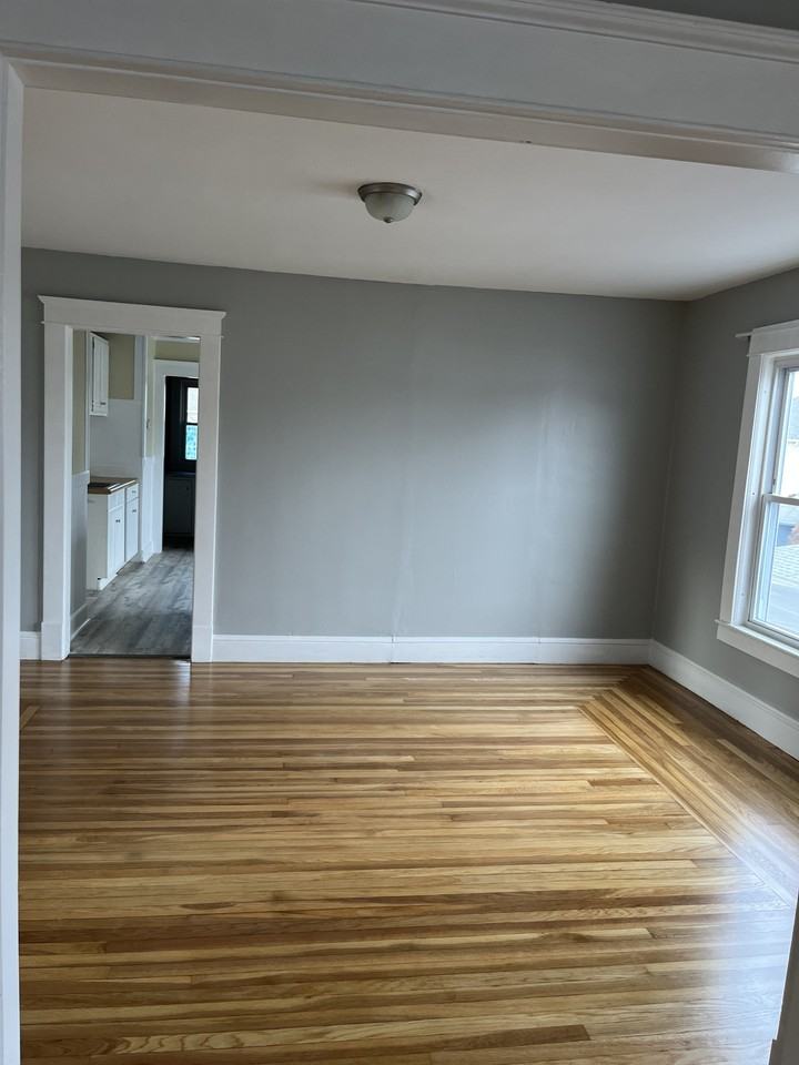 59 Claremont Ave #2 - Photo 5 of 13