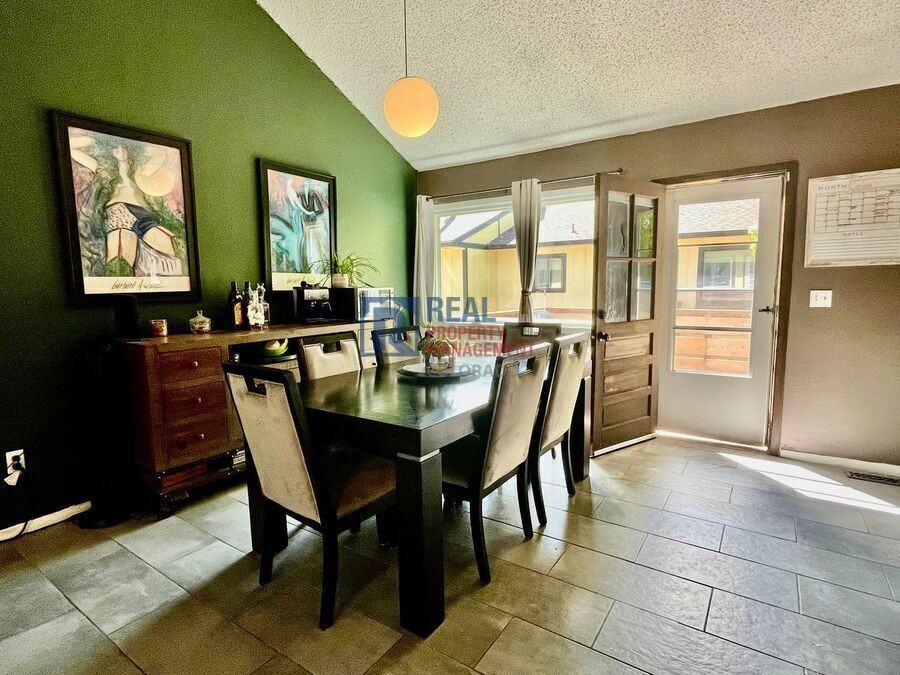 1133 S Newland Pl - Photo 6 of 17