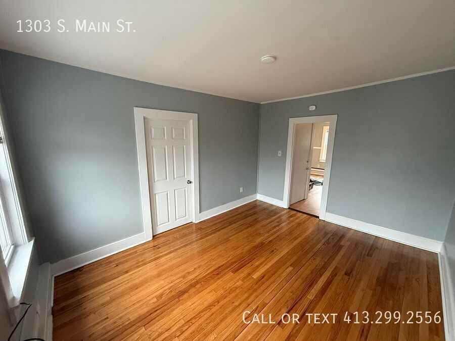 1303 S Main St - Photo 2 of 16
