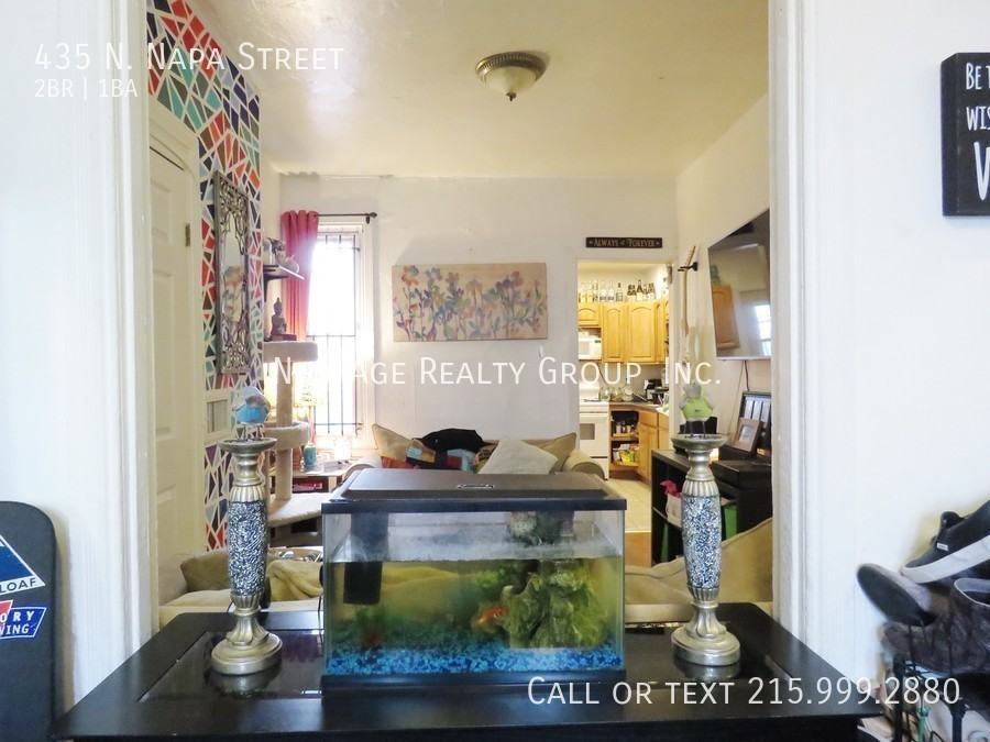 435 N Napa St - Photo 6 of 17