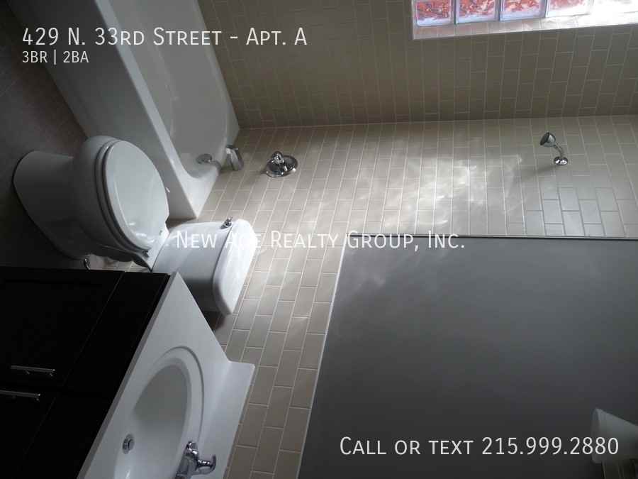 429 N 33rd St #A - Photo 6 of 9
