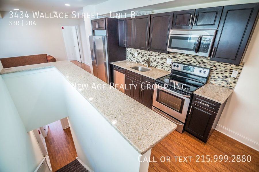 3434 Wallace St #B - Photo 2 of 18