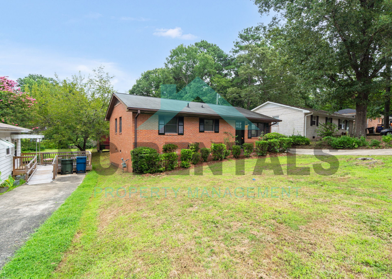 815 Corona St - Photo 3 of 28