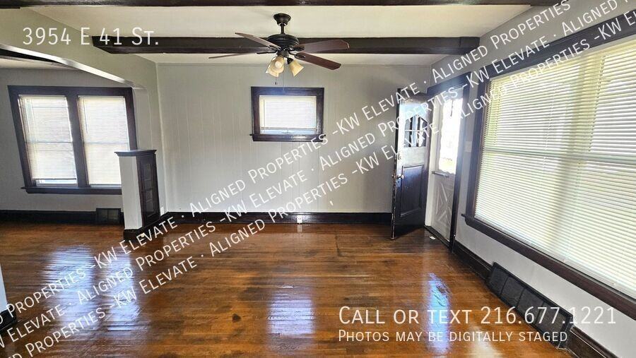 3954 E 41st St - Photo 3 of 28