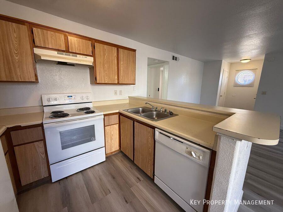 2980 Juniper Hills Blvd #103 - Photo 6 of 16