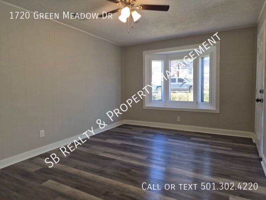 1720 Green Meadow Dr - Photo 4 of 19