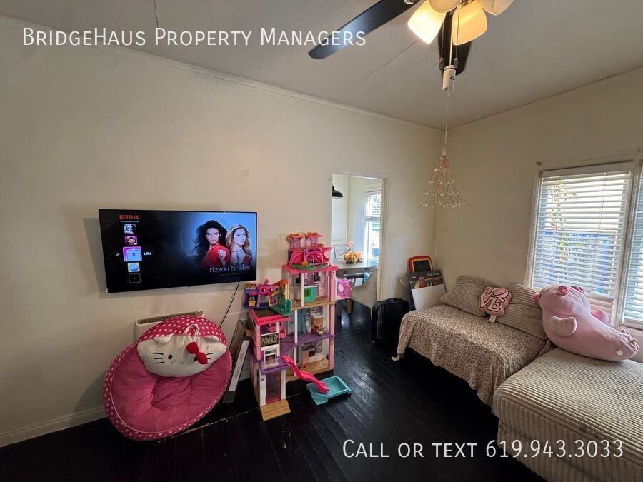 2672 6th Ave - Photo 2 of 10