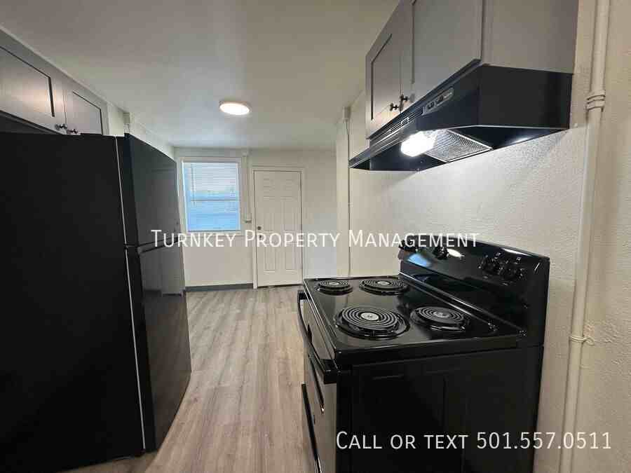 904 W 25th St #2 - Photo 7 of 8