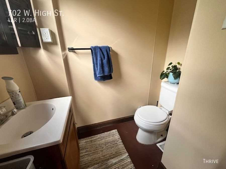 702 W High St - Photo 5 of 11