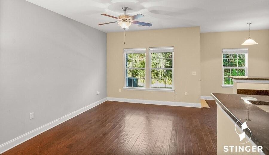 381 Dante Cir - Photo 4 of 26