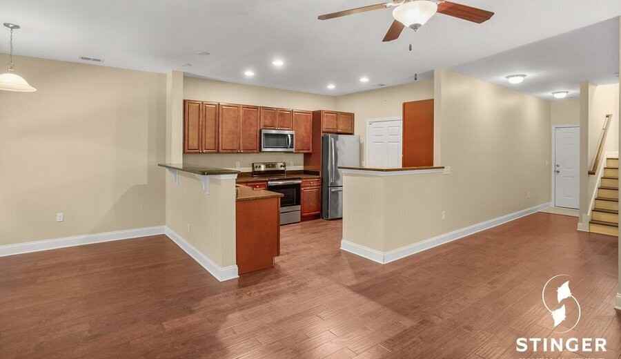 381 Dante Cir - Photo 5 of 26